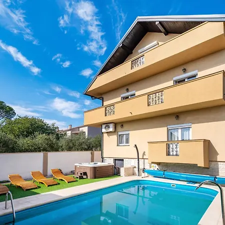 Yespeace Villa Zadar