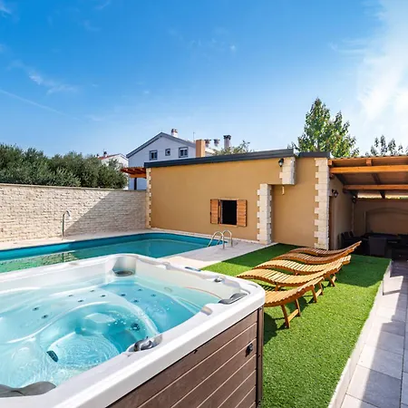 Villa Yespeace *