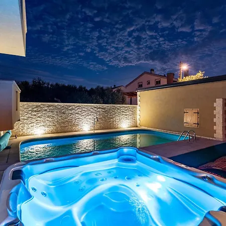 Yespeace Villa *