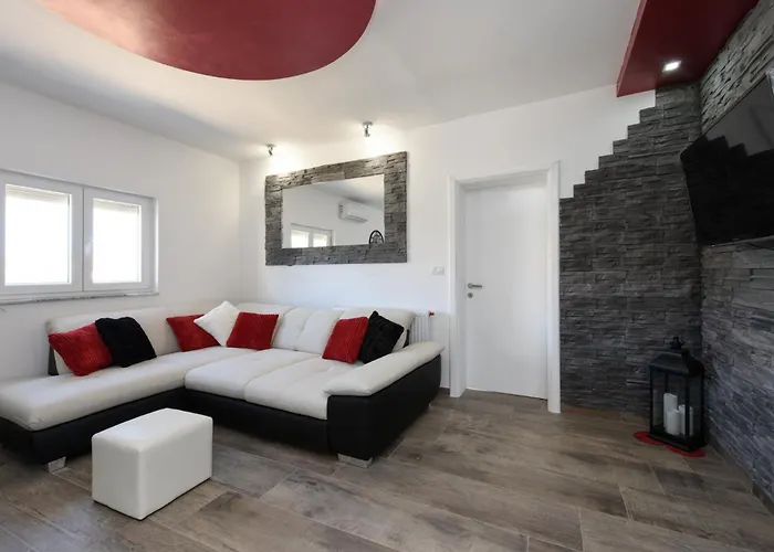 Вилла Yespeace Задар